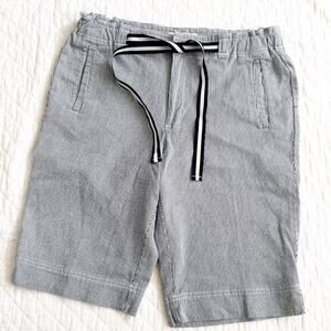 Sag Harbor Blue and White Stripe Shorts sz 12